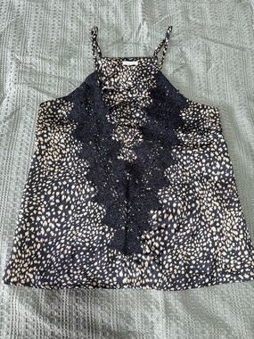 En Crème Leopard Print Lace-Up Tank Top